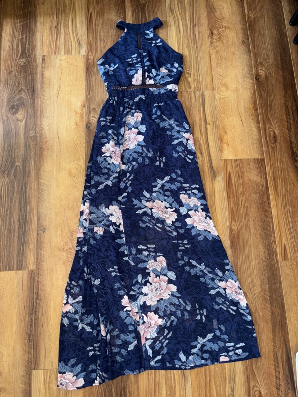 2/$22🌼 Navy Floral Halter Maxi Dress with Slit perfect for summer wedding